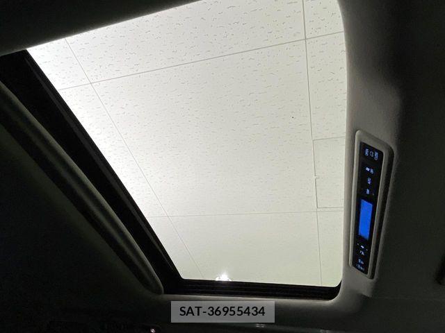 Toyota ALPHARD 2020-10 7561764-2