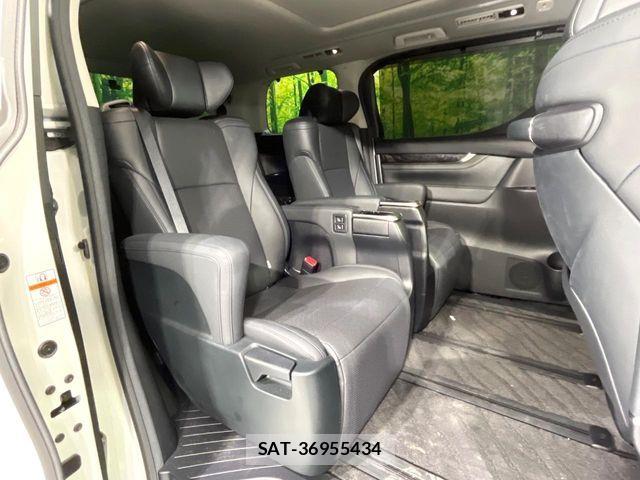 Toyota ALPHARD 2020-10 7561764-8
