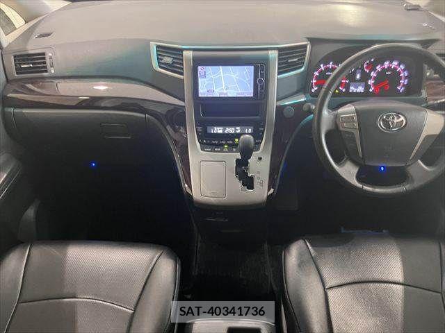 Toyota ALPHARD 2013-09 7561785-2
