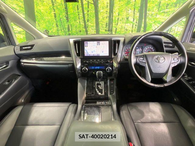 Toyota ALPHARD 2020-04 7561763-1