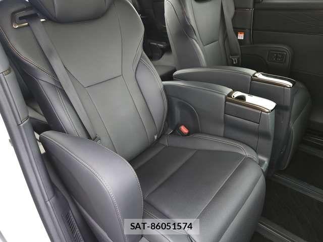 Toyota ALPHARD 2024-04 7561747-12