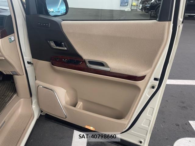 Toyota ALPHARD 2008-11 7561786-10