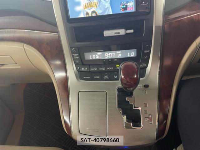 Toyota ALPHARD 2008-11 7561786-15
