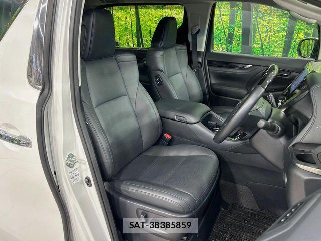 Toyota ALPHARD 2022-08 7561758-7