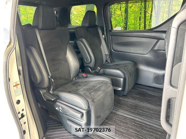 Toyota ALPHARD 2021-12 7561772-8