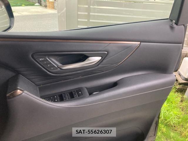 Toyota ALPHARD 2023-09 7561756-17