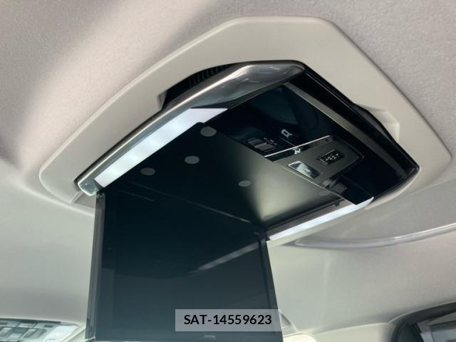 Toyota ALPHARD 2019-07 7561774-16
