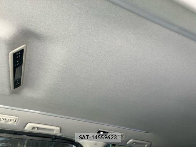 Toyota ALPHARD 2019-07 7561774-18