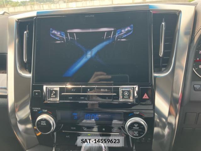 Toyota ALPHARD 2019-07 7561774-26