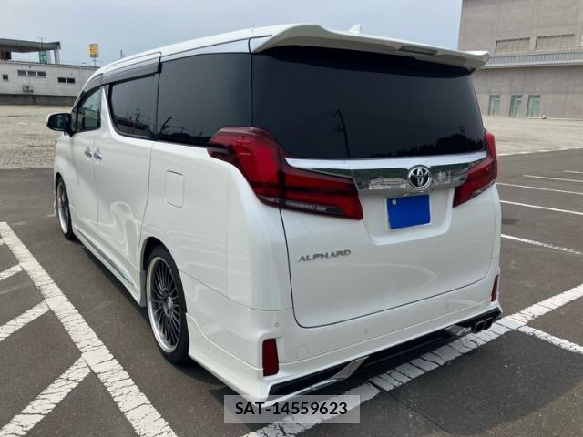 Toyota ALPHARD 2019-07 7561774-4