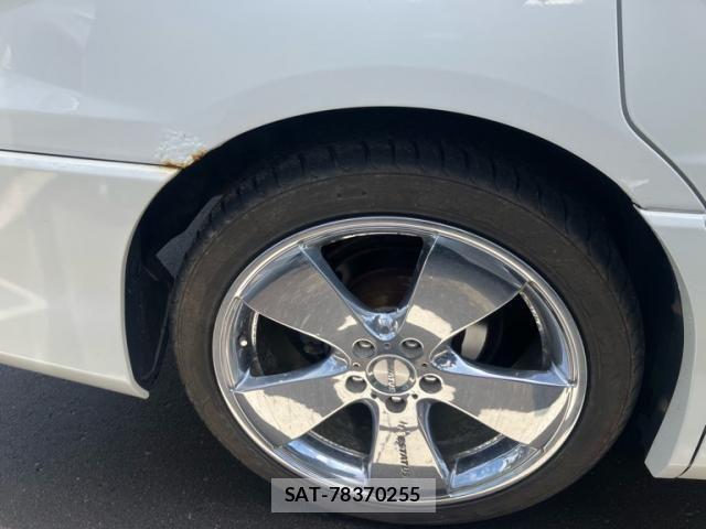 Toyota ALPHARD 2003-10 7561789-11