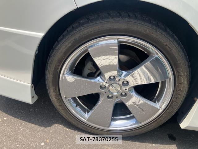 Toyota ALPHARD 2003-10 7561789-13