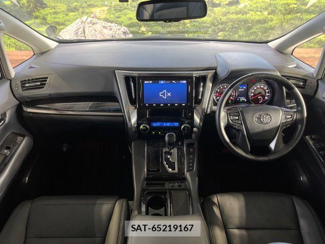 Toyota ALPHARD 2019-05 7561767-1