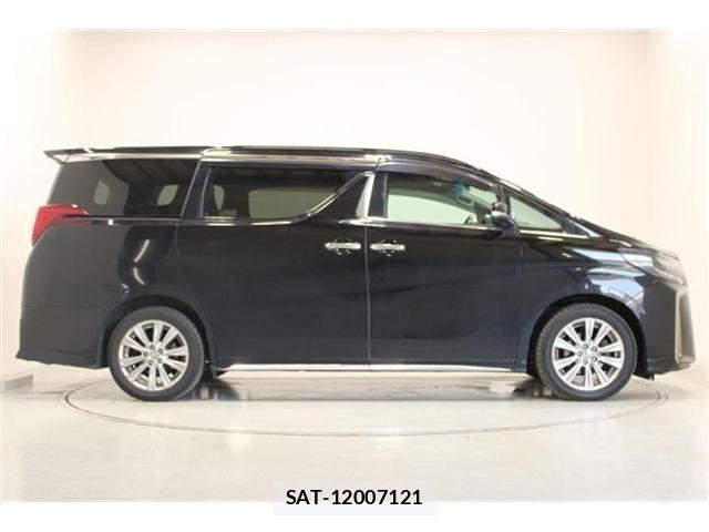 Toyota ALPHARD 2021-06 7561782-13