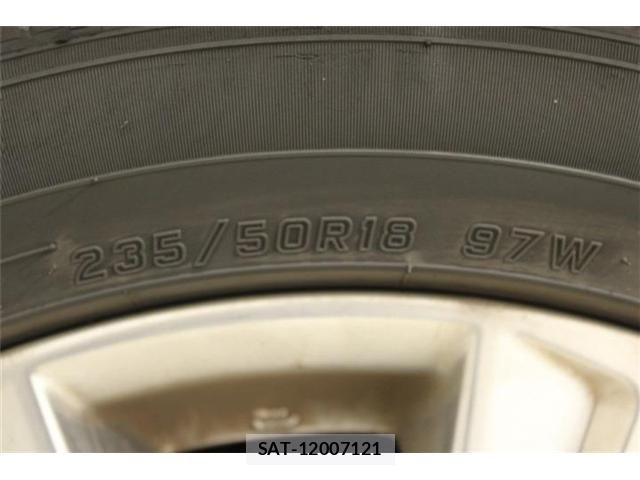 Toyota ALPHARD 2021-06 7561782-27