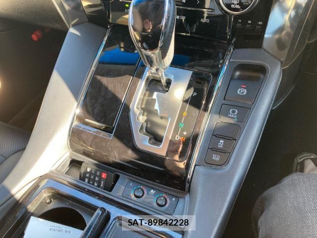 Toyota ALPHARD 2021-07 7561760-15