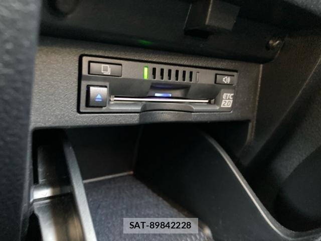 Toyota ALPHARD 2021-07 7561760-16