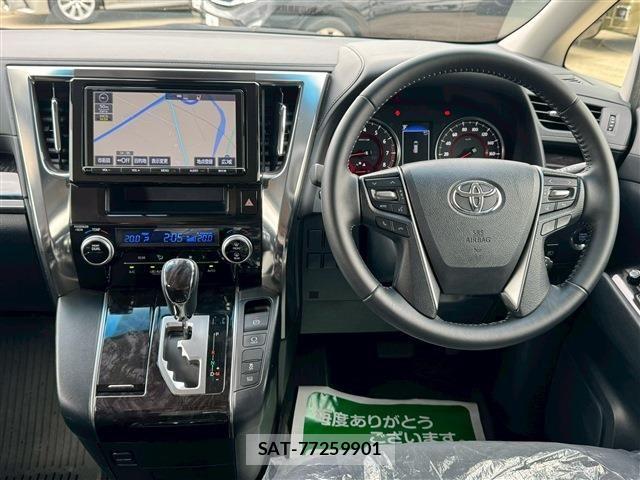 Toyota ALPHARD 2018-03 7561773-22