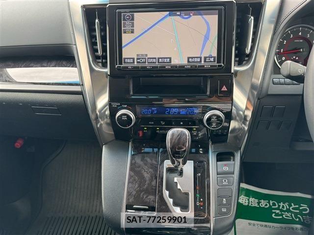 Toyota ALPHARD 2018-03 7561773-23