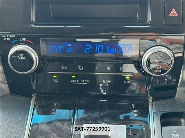 Toyota ALPHARD 2018-03 7561773-26