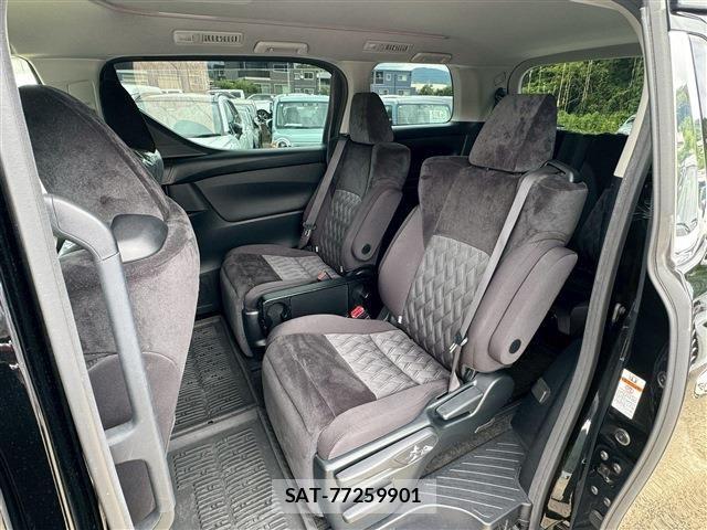 Toyota ALPHARD 2018-03 7561773-5
