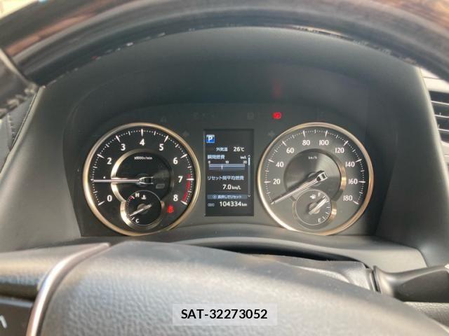 Toyota ALPHARD 2020-03 7561769-19