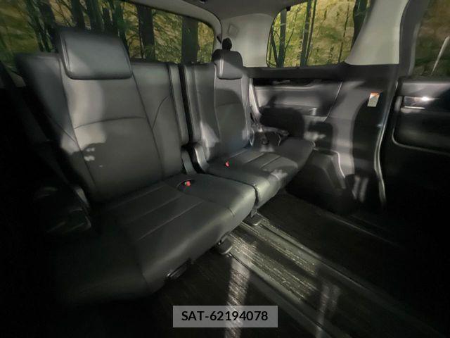Toyota ALPHARD 2018-08 7561768-9