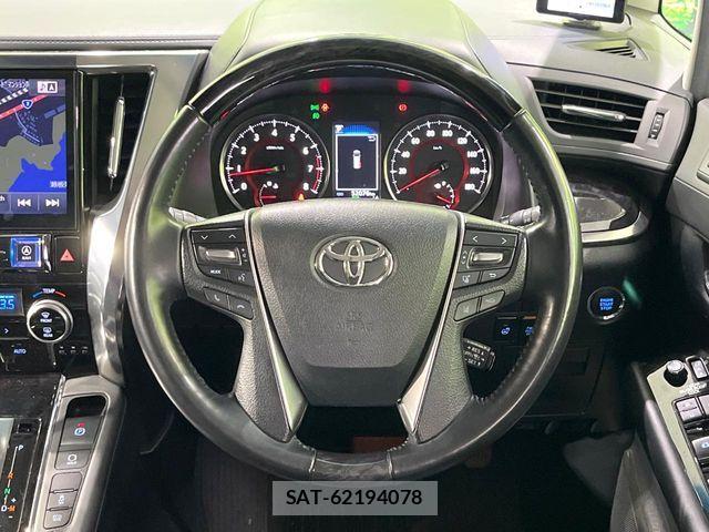 Toyota ALPHARD 2018-08 7561768-11