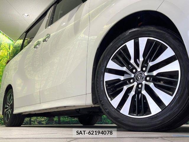 Toyota ALPHARD 2018-08 7561768-13