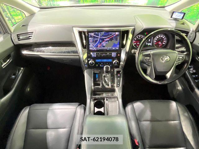 Toyota ALPHARD 2018-08 7561768-1