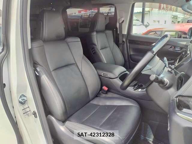 Toyota ALPHARD 2020-11 7614690-10