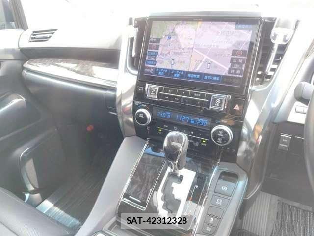 Toyota ALPHARD 2020-11 7614690-19