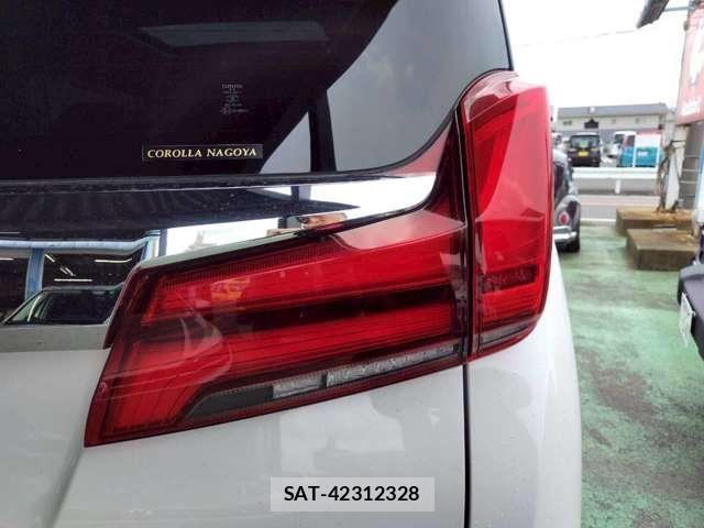 Toyota ALPHARD 2020-11 7614690-29