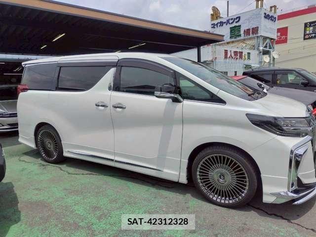 Toyota ALPHARD 2020-11 7614690-8