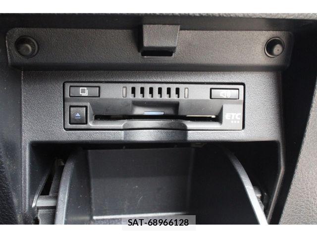 Toyota ALPHARD 2023-01 7614682-27