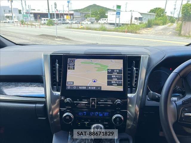 Toyota ALPHARD 2021-06 7614701-1