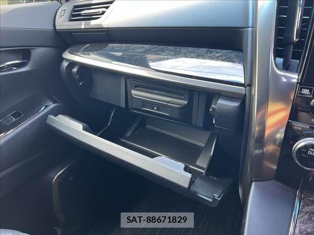 Toyota ALPHARD 2021-06 7614701-23