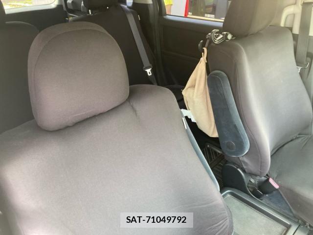 Toyota ALPHARD 2009-07 7614741-6