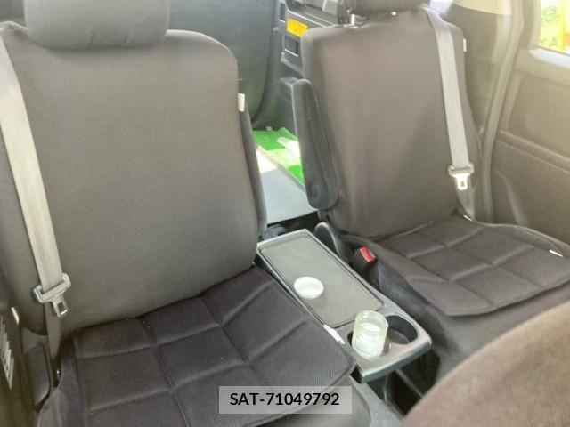 Toyota ALPHARD 2009-07 7614741-7