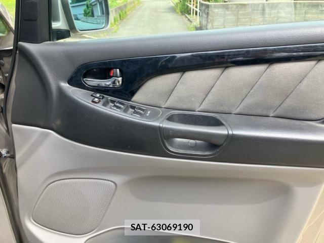 Toyota ALPHARD 2004-02 7614737-10