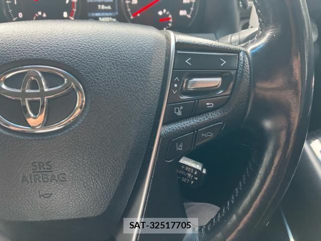 Toyota ALPHARD 2021-04 7614680-16