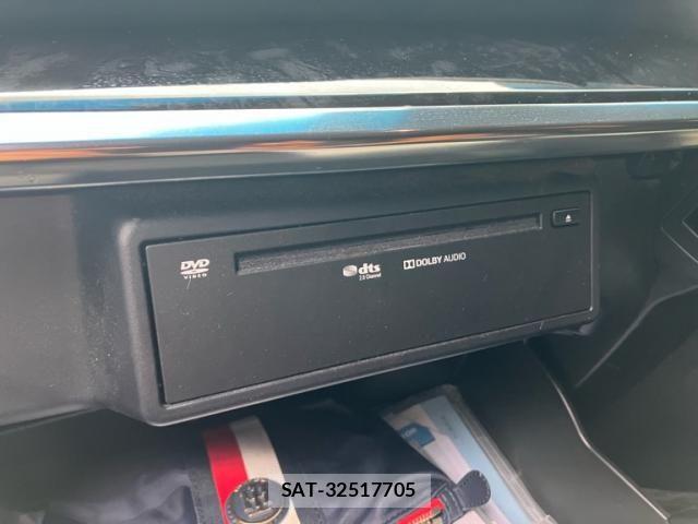 Toyota ALPHARD 2021-04 7614680-28