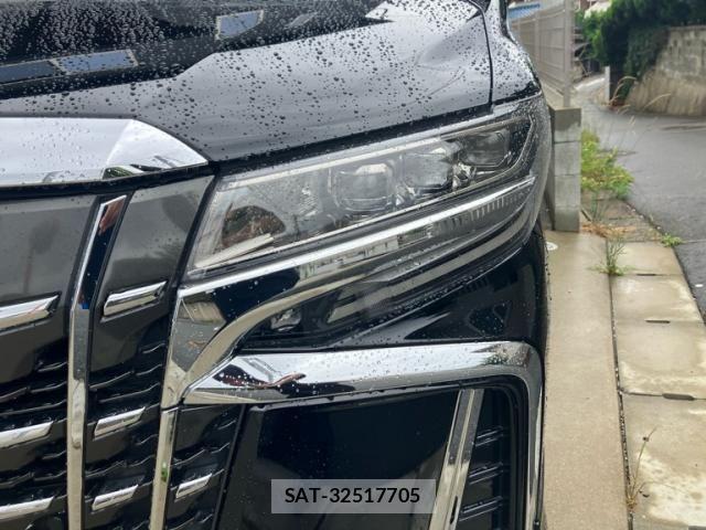 Toyota ALPHARD 2021-04 7614680-7