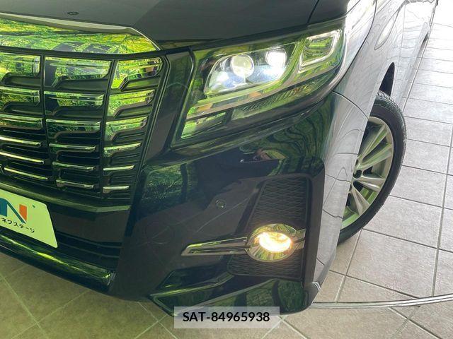 Toyota ALPHARD 2017-07 7614714-13