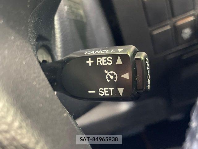 Toyota ALPHARD 2017-07 7614714-6