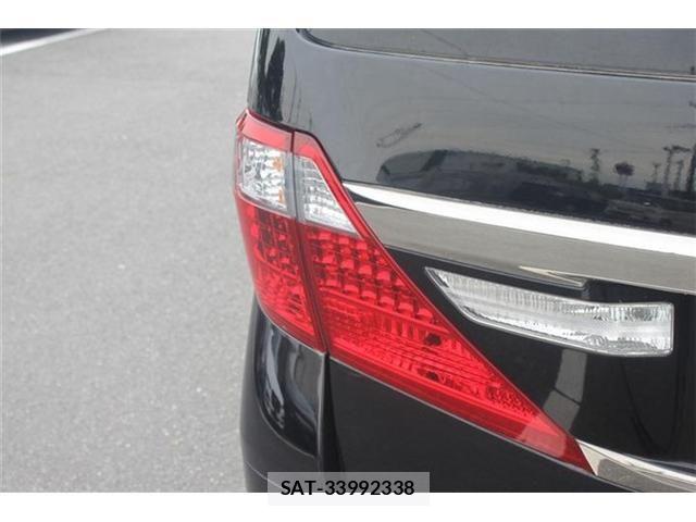 Toyota ALPHARD 2013-11 7614724-14