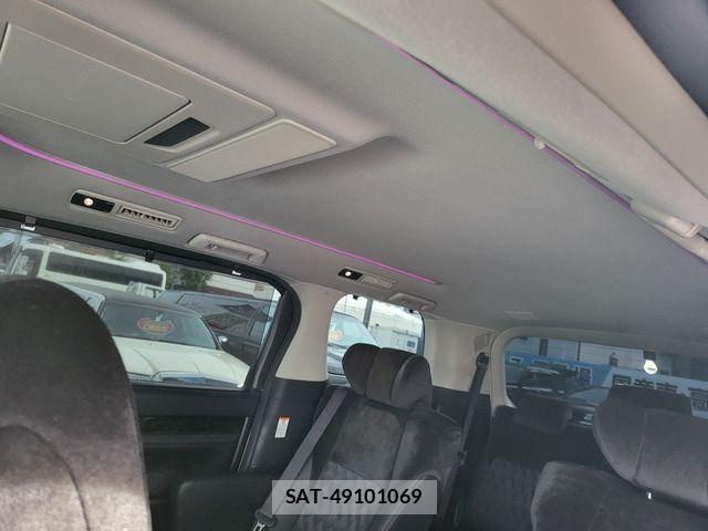 Toyota ALPHARD 2016-07 7614711-10