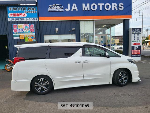 Toyota ALPHARD 2016-07 7614711-18