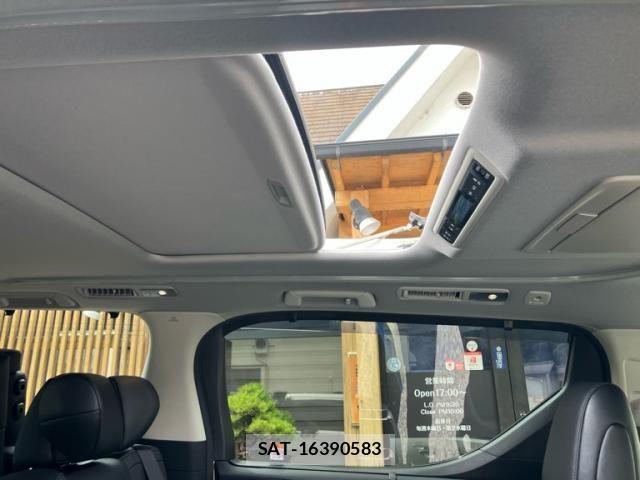 Toyota ALPHARD 2022-12 7614674-13
