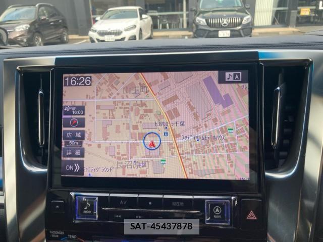 Toyota ALPHARD 2018-01 7614721-24